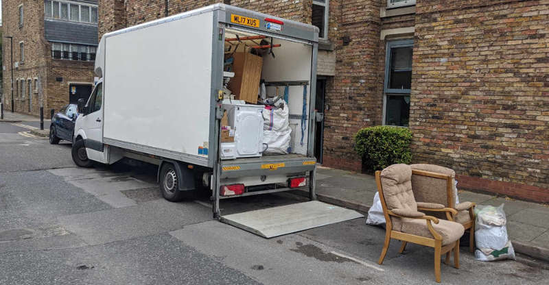 removals london